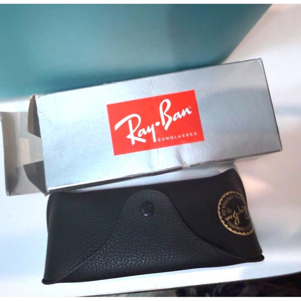 Ray Bans NEW with case and box men or women polished gold